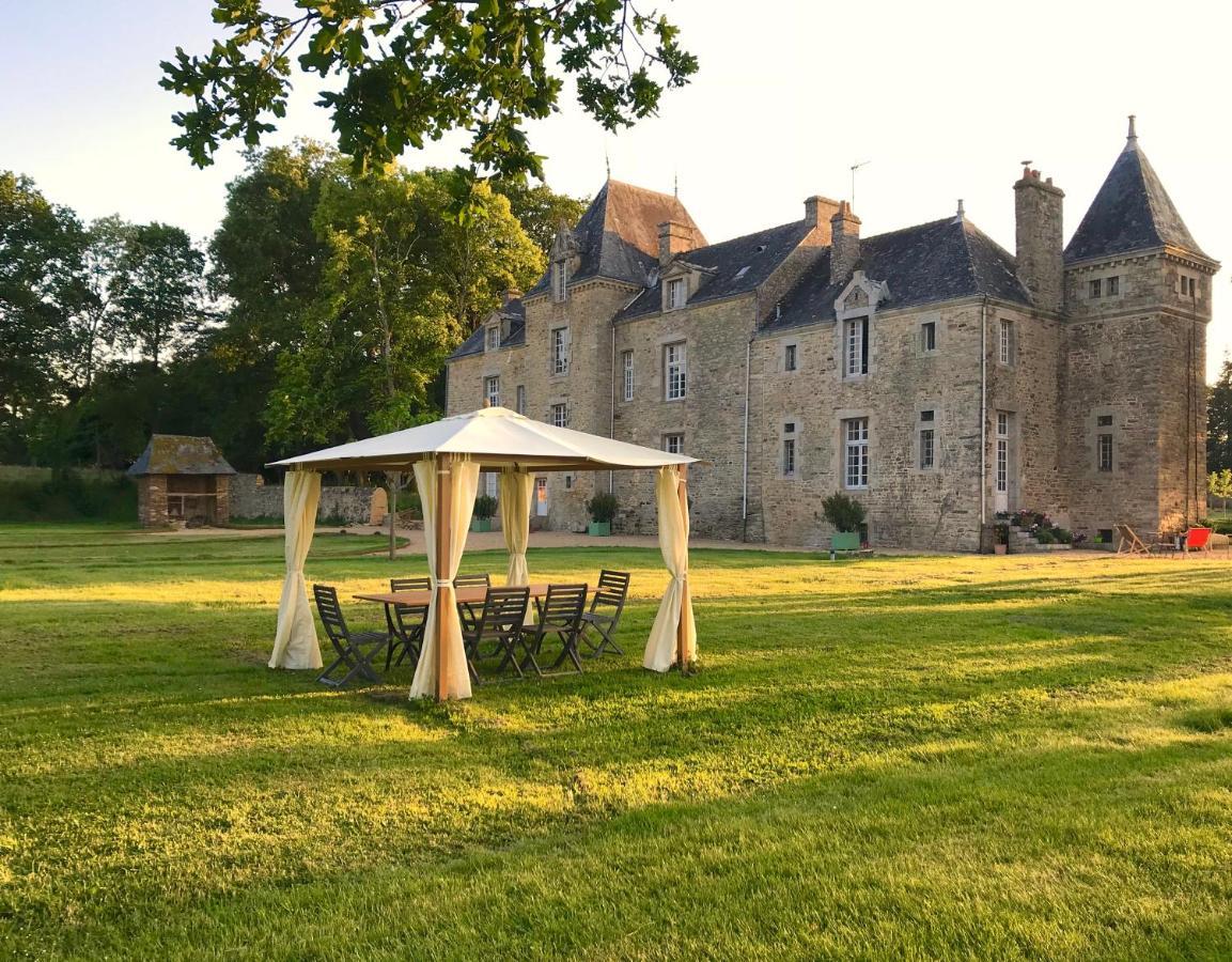 Chateau De Cadouzan Saint-Dolay Zewnętrze zdjęcie