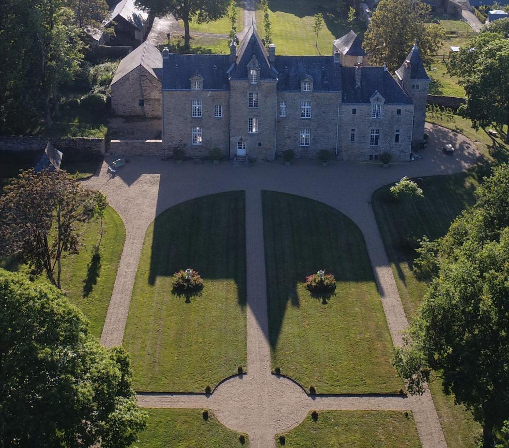 Chateau De Cadouzan Saint-Dolay Zewnętrze zdjęcie